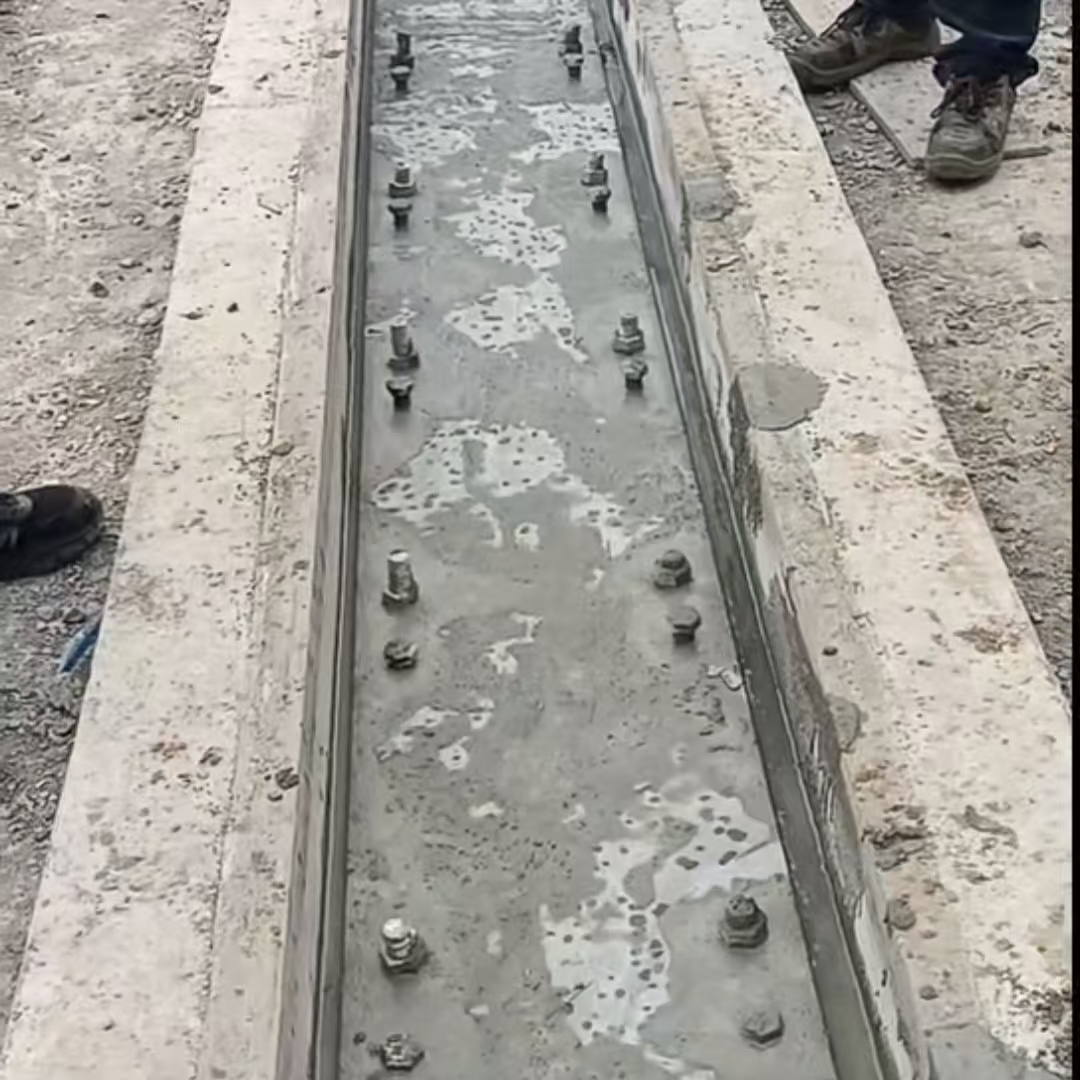 黄岛环氧树脂轨道胶泥是什么？用在哪里？